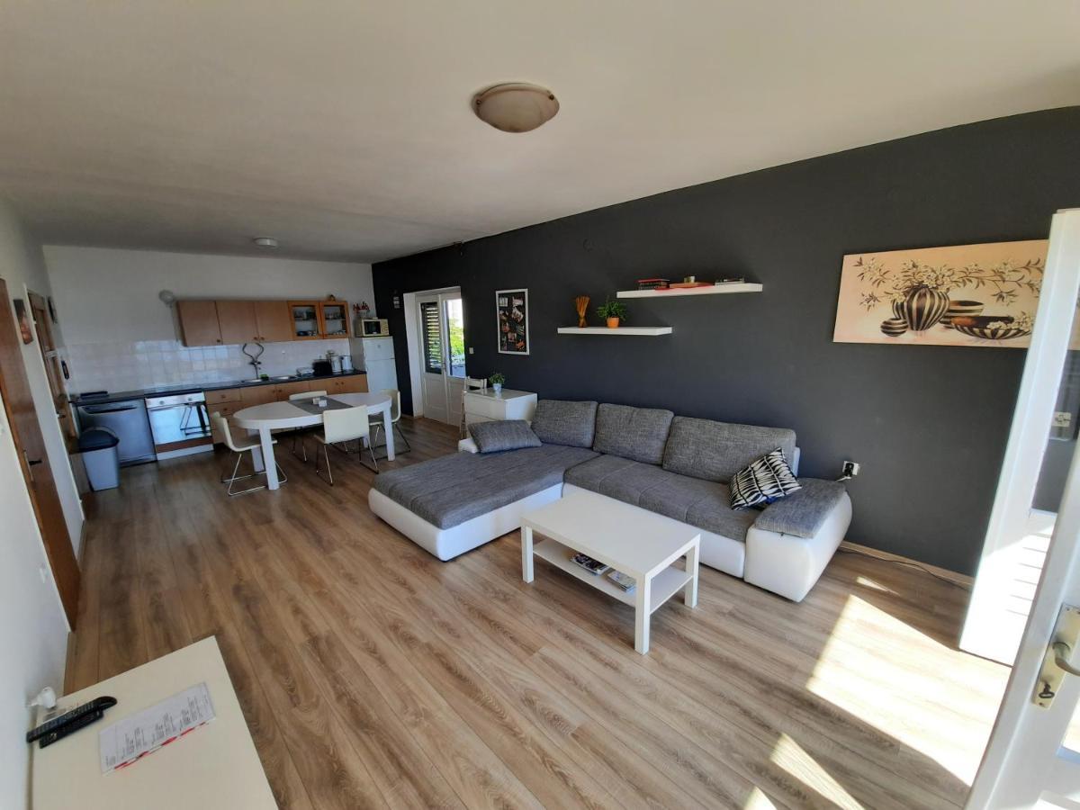 Sea View Nona Apartment Crikvenica Zewnętrze zdjęcie